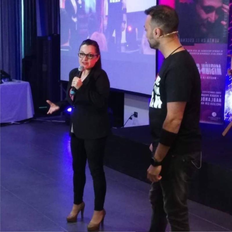 Contratar Ana Sánchez Manzano