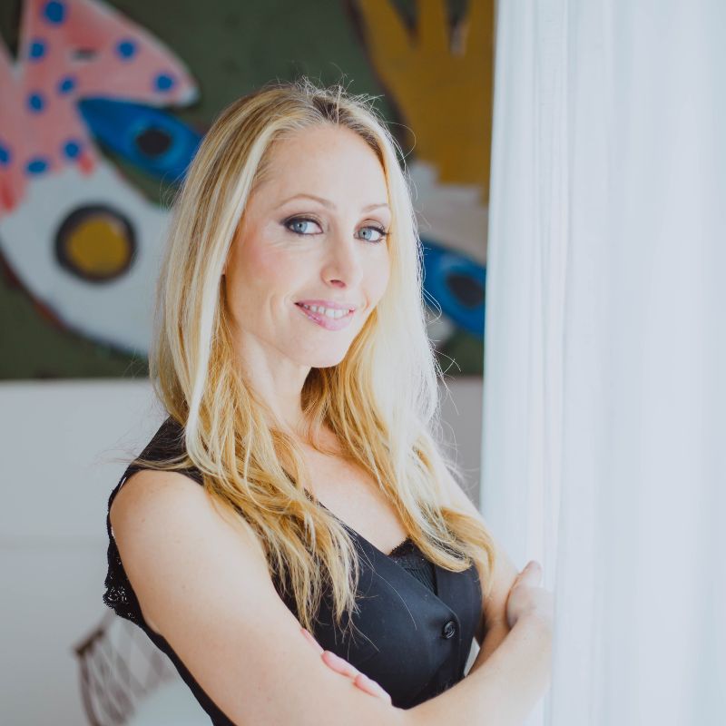 Contratar Isabel Gavt