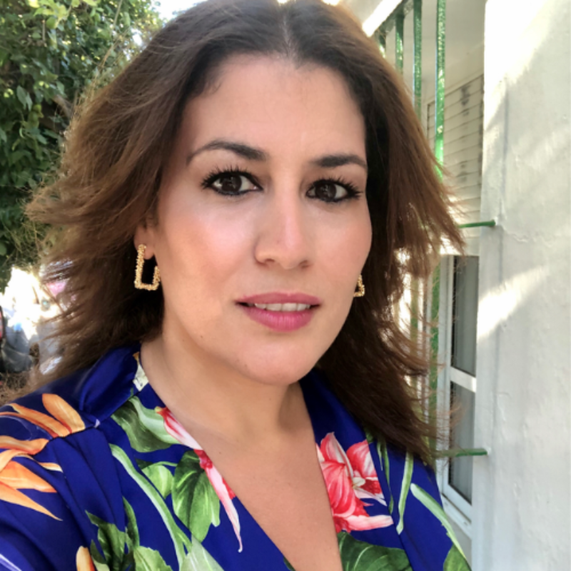 Contratar Maria José Pérez
