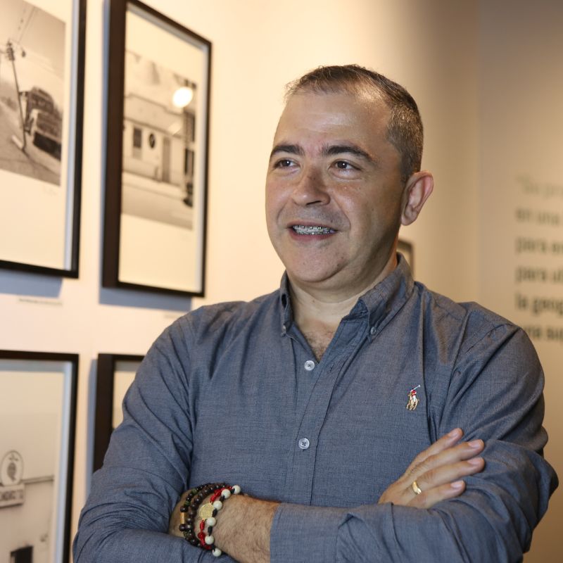 Contratar José Luis Giraldo