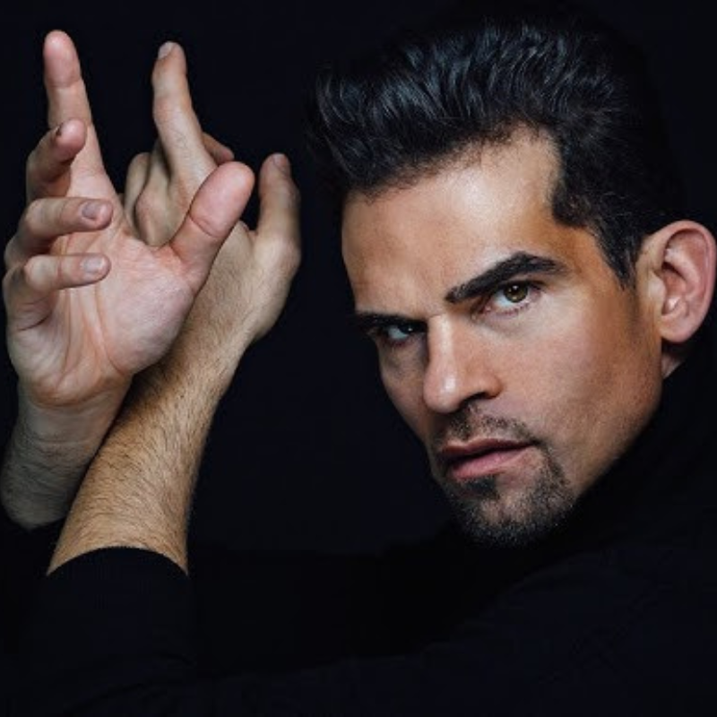 Contratar Antonio Najarro