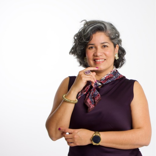 Contratar Linda Osorio