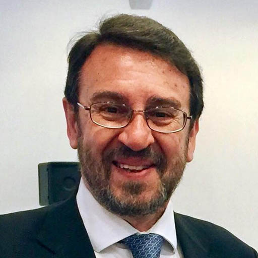 Contratar Antonio del Hoyo