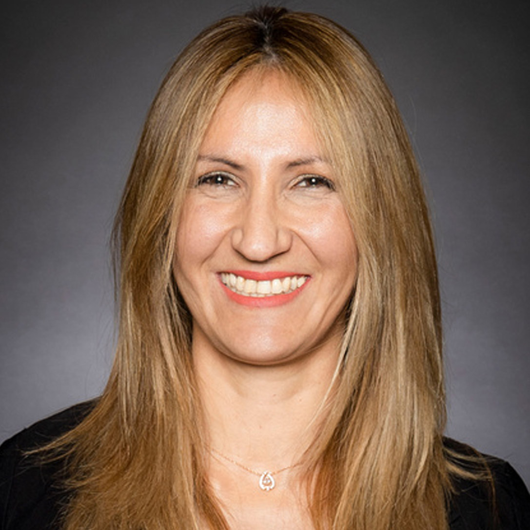 Contratar Daiana Valli