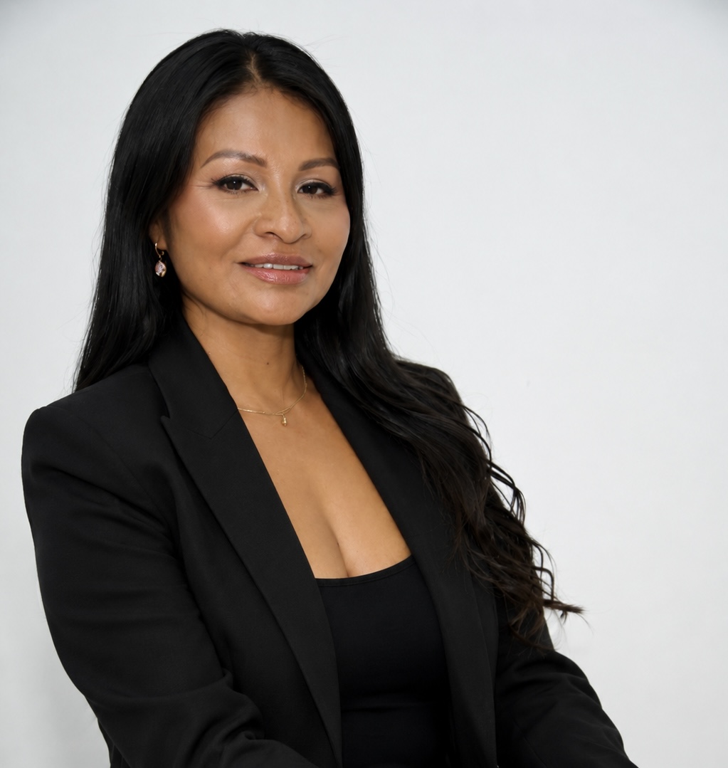 Contratar Leidy Ceballos