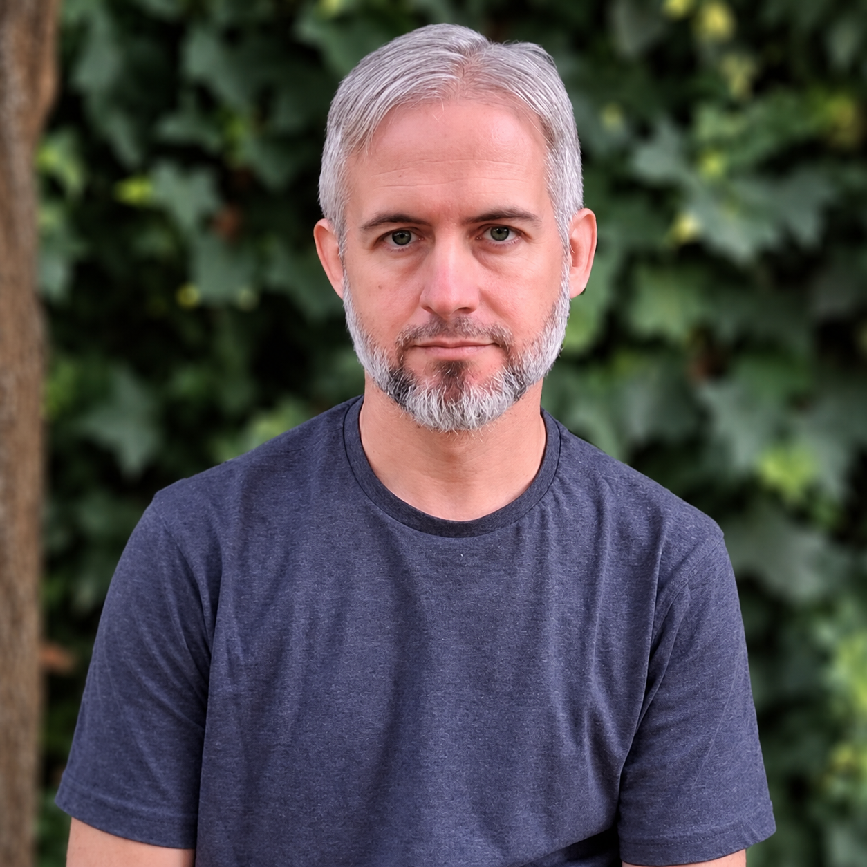 Contratar Carlos Dagaz